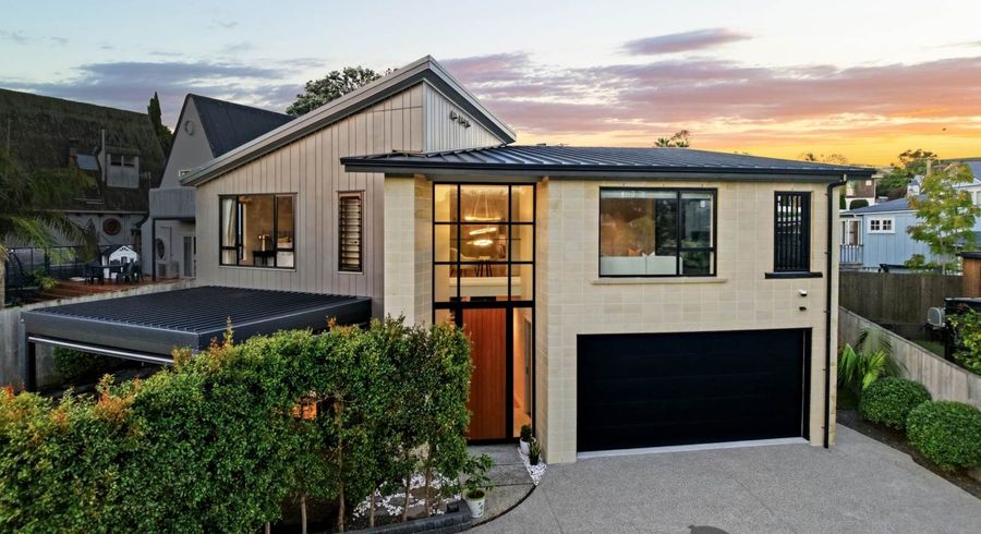  at 3A Westbourne Road, Murrays Bay, North Shore City, Auckland