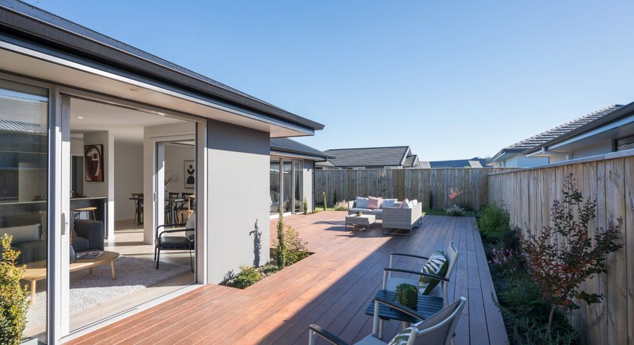  at 36 Carmine Crescent, Appleby, Richmond