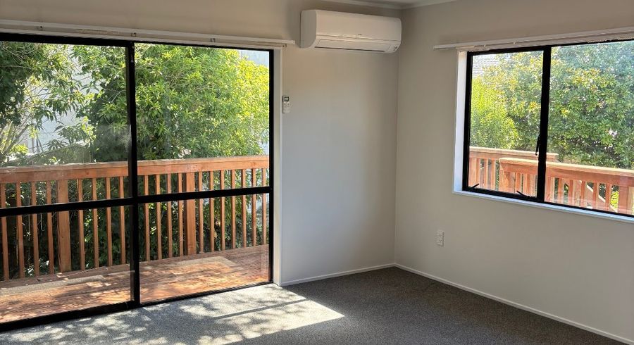 at Greenvalley Rise, Glenfield, North Shore City, Auckland