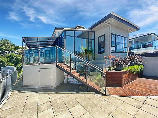  at 1 Kelsall Street, Hospital Hill, Napier, Hawke's Bay