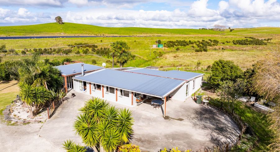  at 353B Brown Road, Hakaru, Kaiwaka