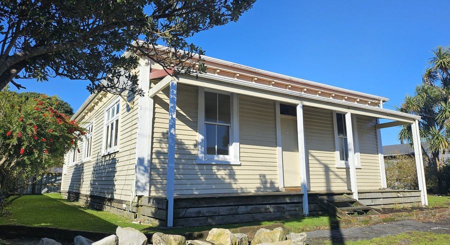  at 14 Collins Street, Blaketown, Grey, West Coast