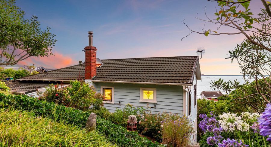  at 162 Motuhara Road, Plimmerton, Porirua