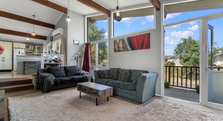  at 5 Joanna Place, Deanwell, Hamilton, Waikato