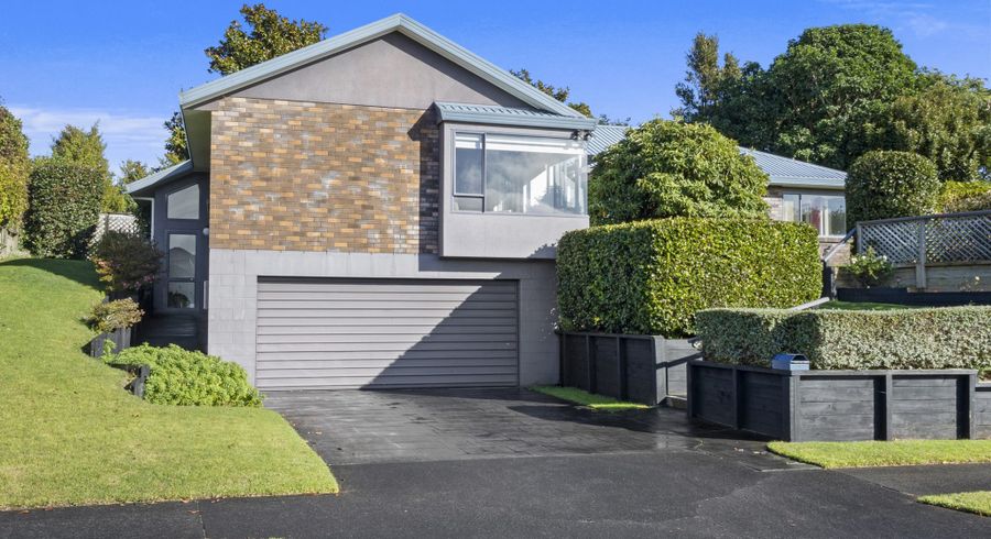  at 3 Maple Crescent, Whalers Gate, New Plymouth