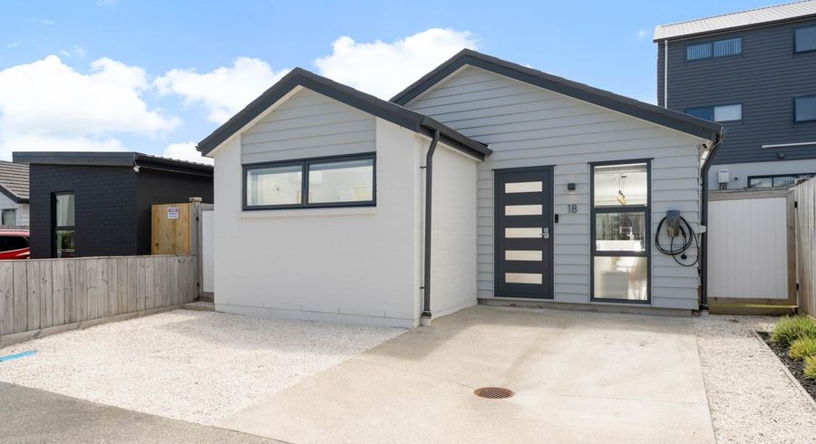  at 18 Houhora Street, Westgate, Waitakere City, Auckland