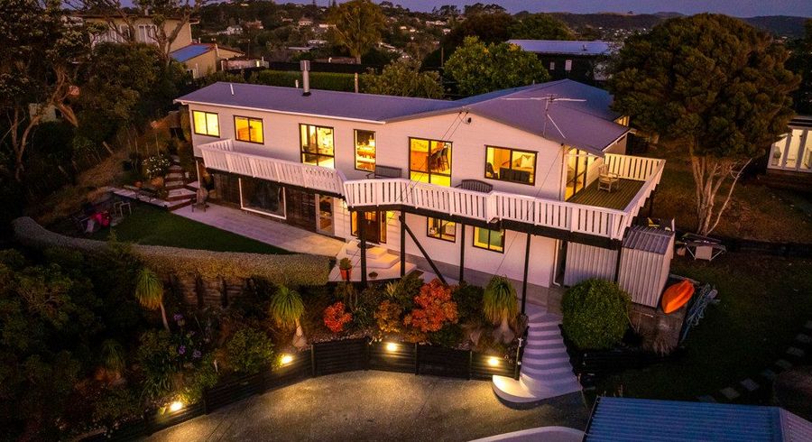  at 11 Fisher Street, Surfdale, Waiheke Island, Auckland