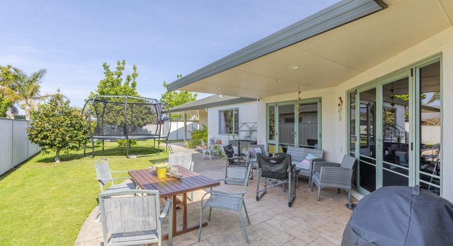  at 69 Kensington Drive, Taradale, Napier