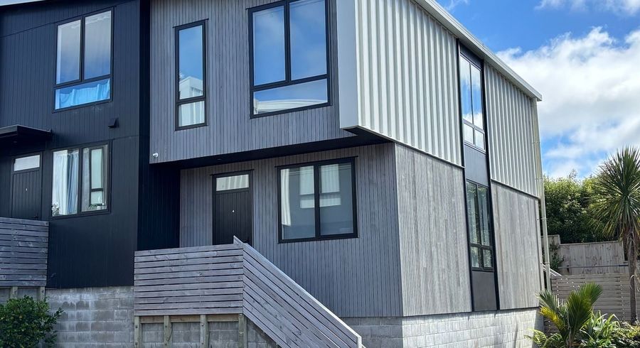  at 4/210 Karori Road, Karori, Wellington, Wellington