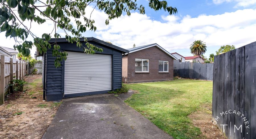  at 4B Whitley Crescent, Ōtara, Auckland