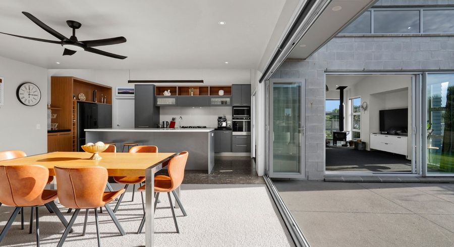  at 61 Karamea Street, Whalers Gate, New Plymouth, Taranaki