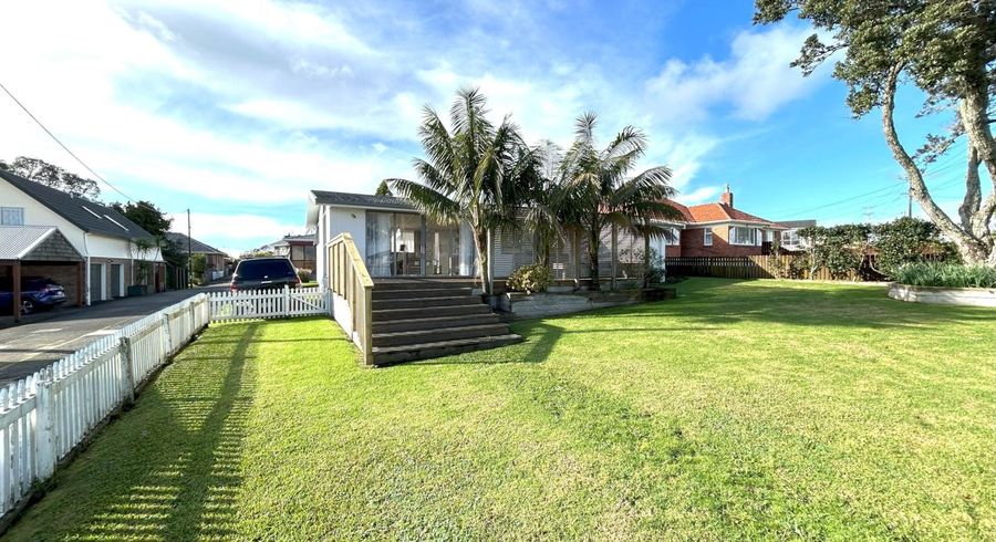  at 114 Taylor Street, Blockhouse Bay, Auckland City, Auckland