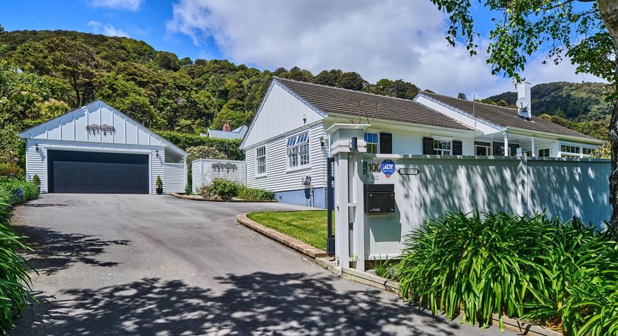  at 100 Cheviot Road, Lowry Bay, Eastbourne, Lower Hutt, Wellington