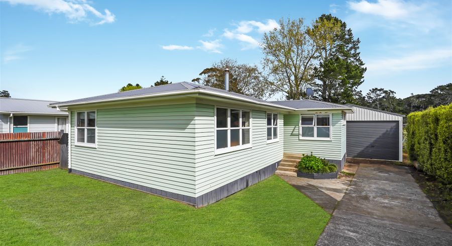  at 87 Riverpark Crescent, Henderson, Auckland