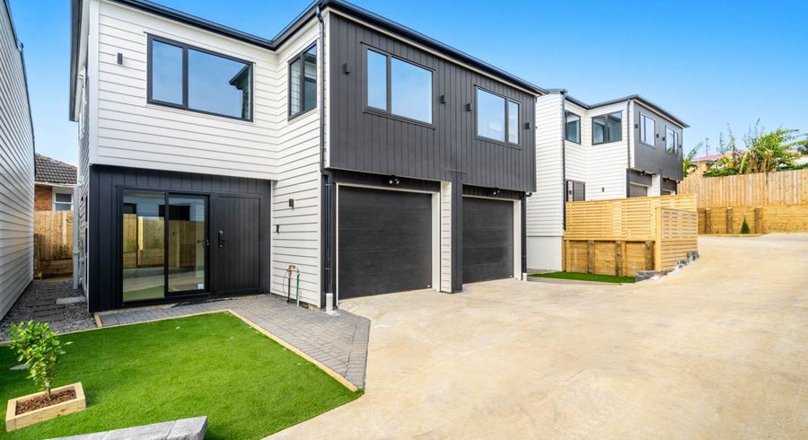  at Lot 4/592-594 Massey Road, Mangere, Manukau City, Auckland