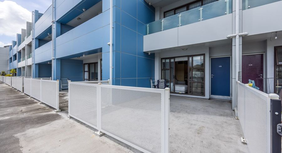  at 112/3 Morningside Drive, St Lukes, Auckland