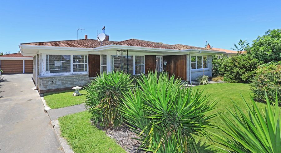  at 37 Bill Hercock Street, Pirimai, Napier