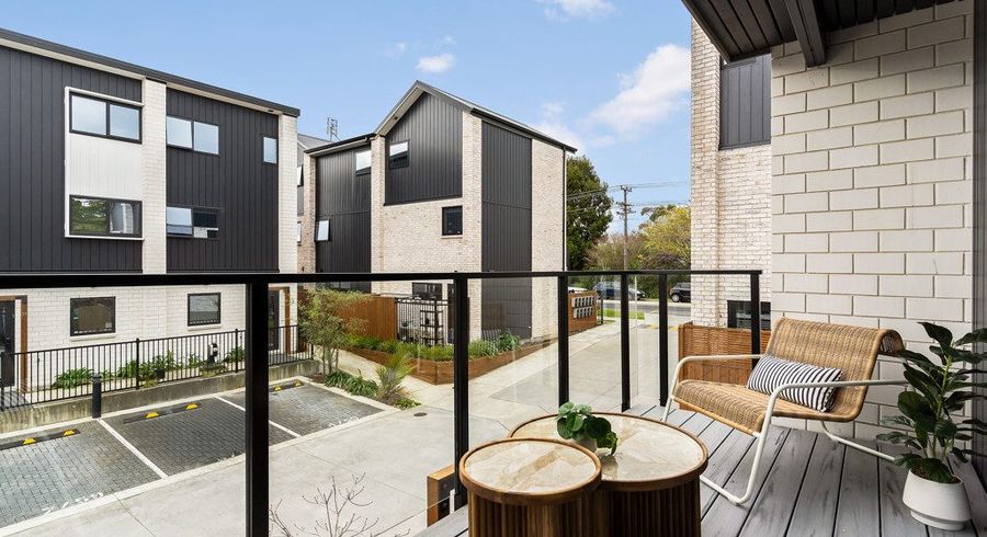  at 4/61 Matipo Road, Te Atatu Peninsula, Waitakere City, Auckland