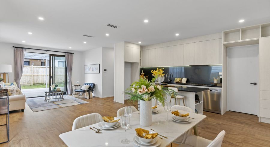  at 72 Drumbuoy Drive, Flat Bush, Auckland