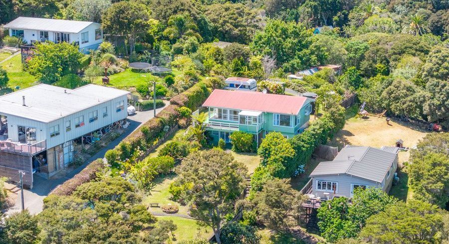  at 16 Hekerua Road, Oneroa, Waiheke Island