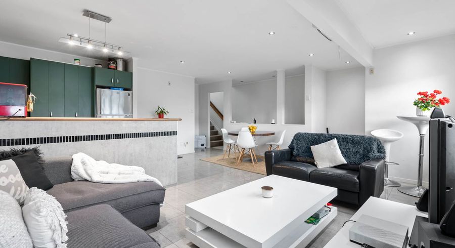  at 2/65 Princes Street, Onehunga, Auckland
