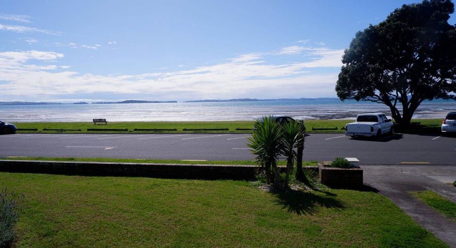  at 69A The Esplanade, Eastern Beach, Manukau City, Auckland