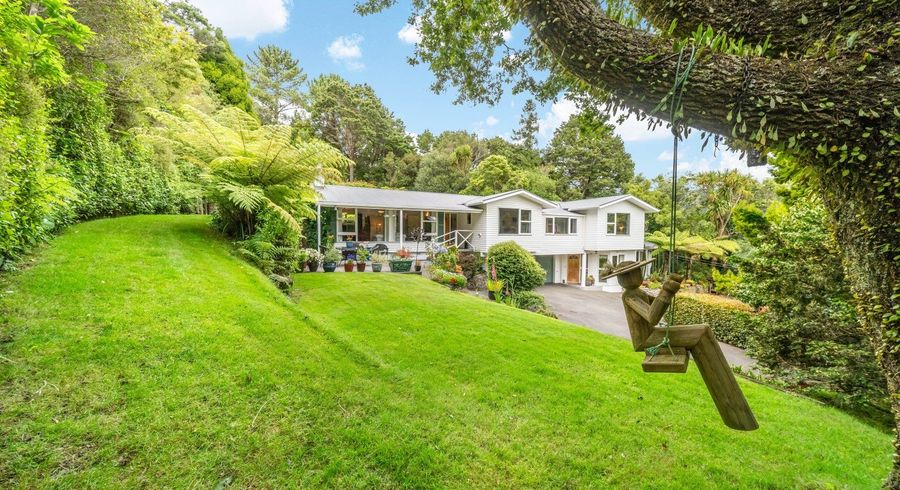  at 39 Blue Mountains Road, Silverstream, Upper Hutt, Wellington