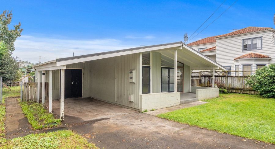 at 31 Campbell Road, Onehunga, Auckland City, Auckland