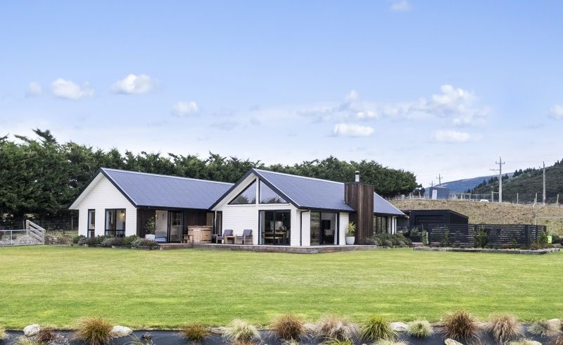  at 215 Munro Road, Berwick, Outram