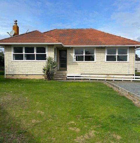  at 4 Nairn Place, Otara, Manukau City, Auckland