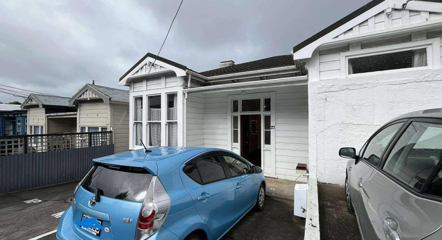  at 27 Myrtle Crescent, Mount Cook, Wellington, Wellington