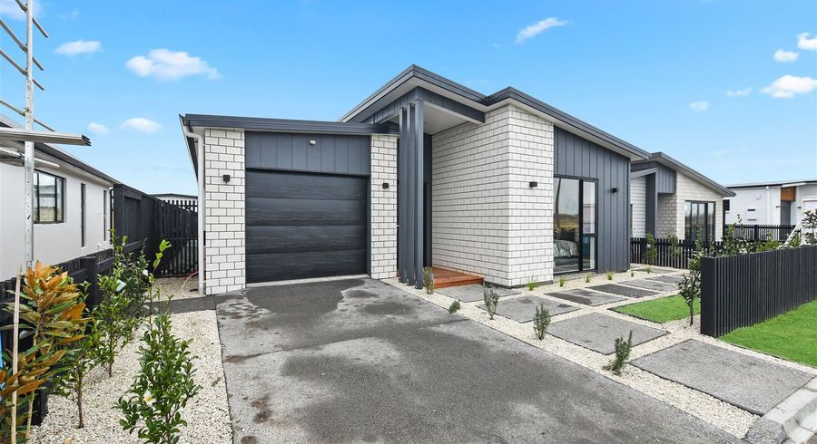  at 9 Couldsack Avenue, Chartwell, Hamilton