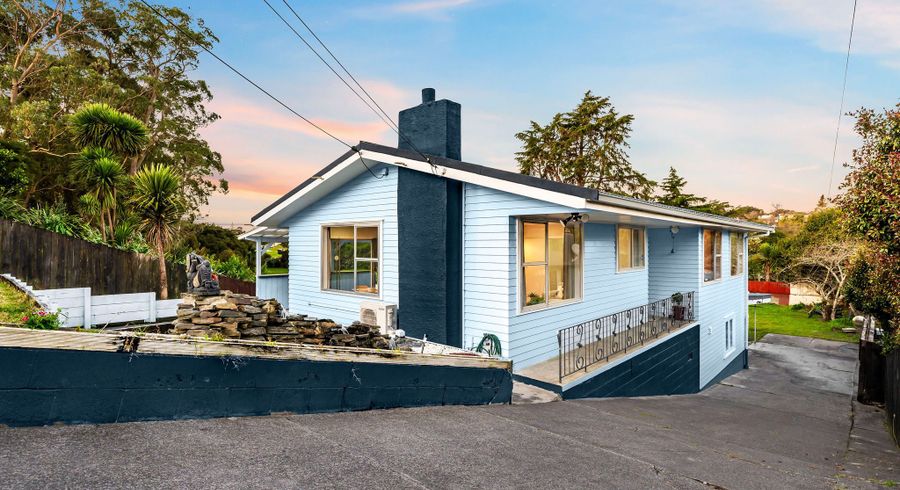  at 23 Epping Road, Henderson, Auckland