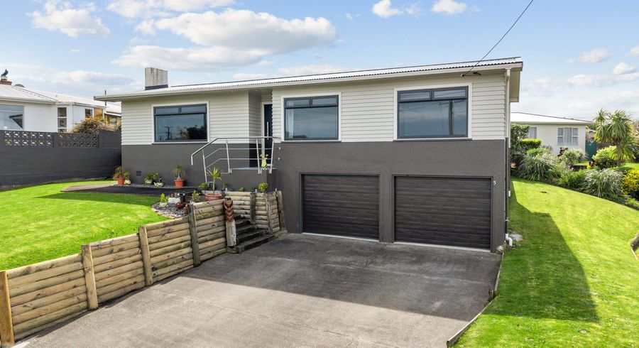  at 5 Balmoral Crescent, Springvale, Whanganui, Manawatu / Whanganui
