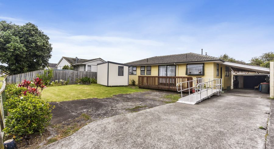  at 5 Calthorp Close, Favona, Auckland