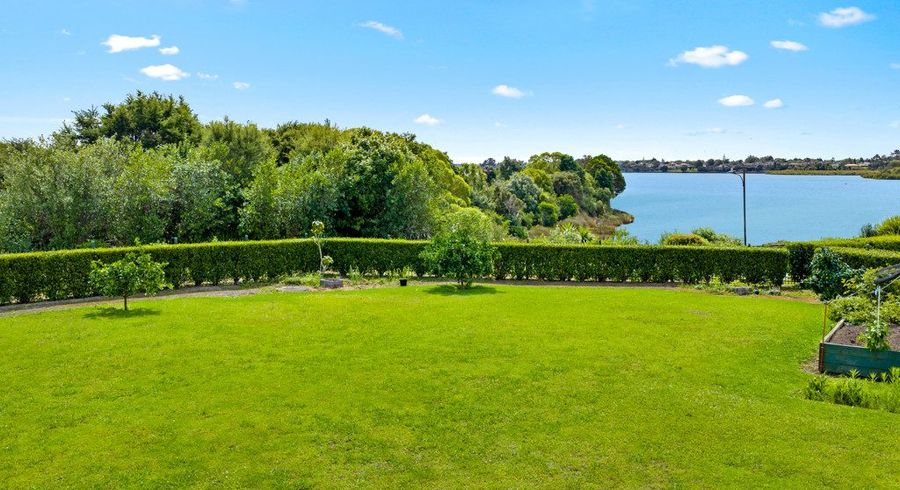  at 20 Pescara Point, Karaka, Franklin, Auckland