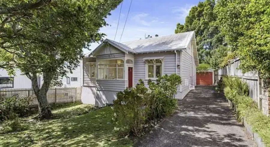  at 9 Selkirk Road, Mount Albert, Auckland