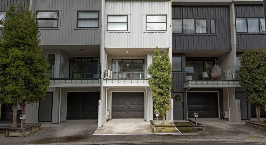  at 25/5 Perekia Street, Albany, North Shore City, Auckland