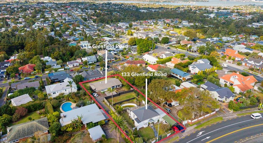  at 1 & 2/135 Glenfield Road, Hillcrest, North Shore City, Auckland