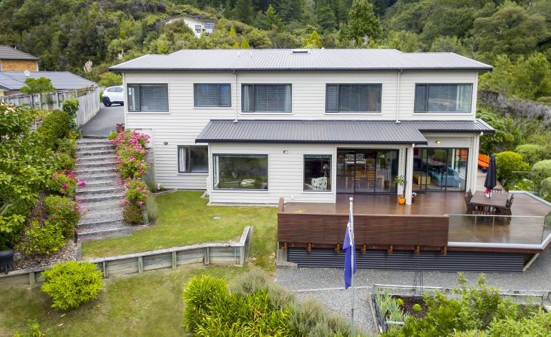  at 12 Sylvan Way, Silverstream, Upper Hutt