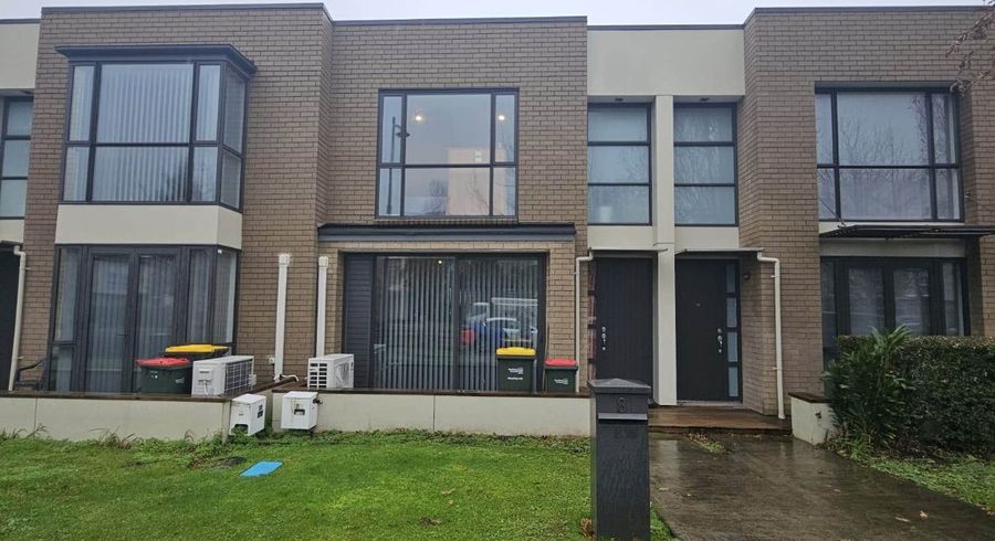  at 8 Hakawai Avenue, Takanini, Papakura, Auckland