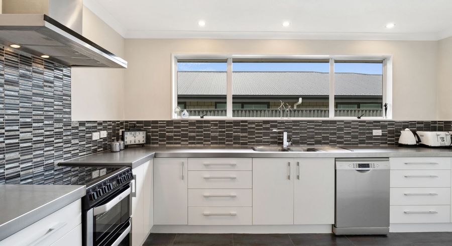  at 23 Nottingham Avenue, Awapuni, Palmerston North, Manawatu / Whanganui