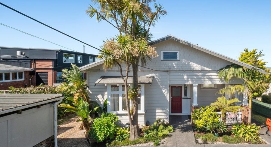  at 195 Hinemoa Street, Birkenhead, North Shore City, Auckland