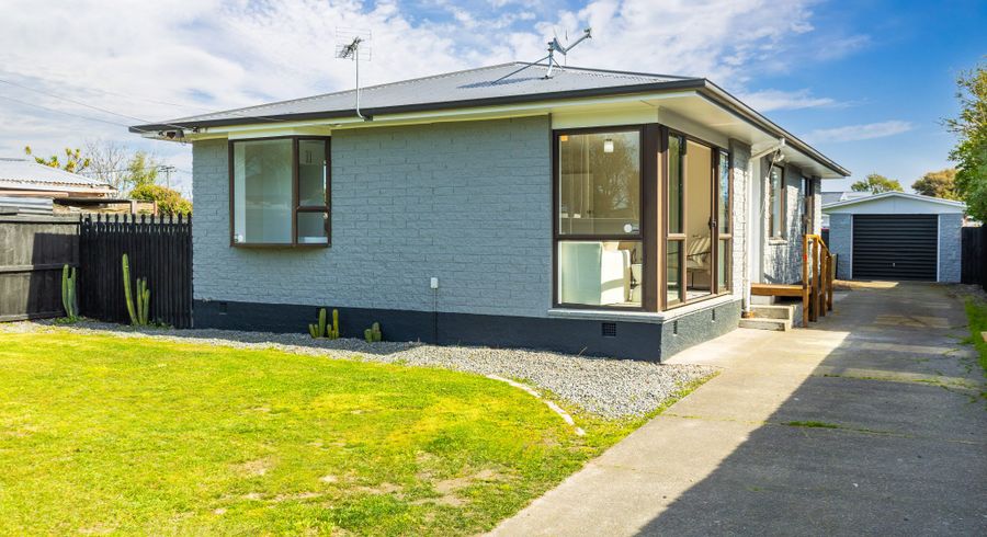  at 330 Keyes Road, New Brighton, Christchurch City, Canterbury