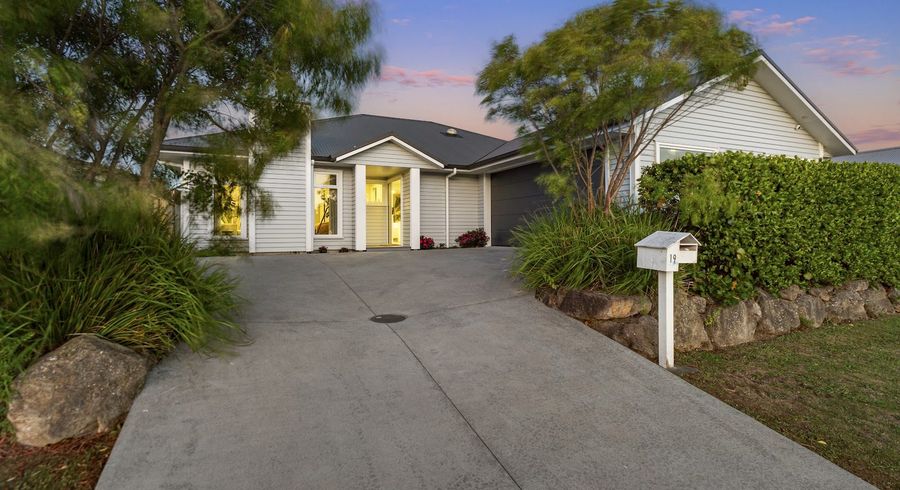  at 19 Puhirake Crescent, Pyes Pa, Tauranga