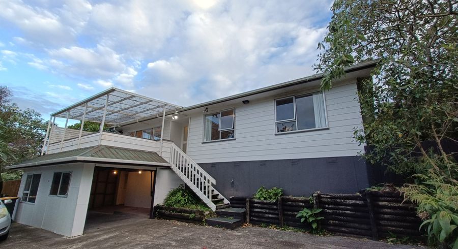  at 26 Zingaro Place, Massey, Waitakere City, Auckland
