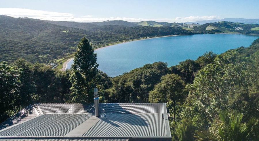  at 22 Bella Vista Road, Ōmiha, Waiheke Island