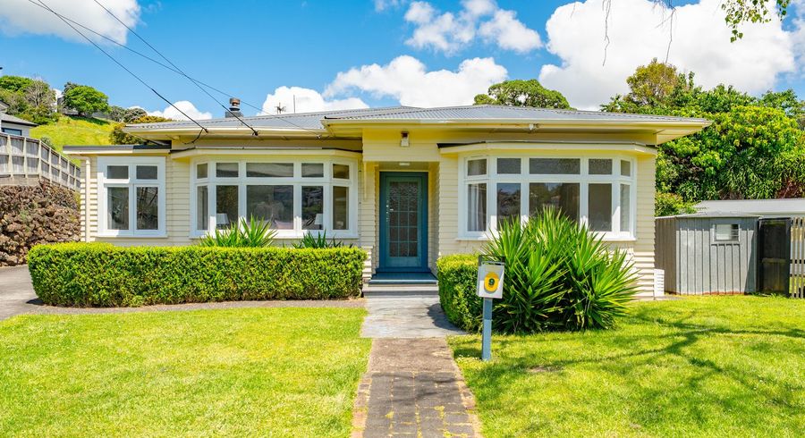  at 9 Roskill Way, Three Kings, Auckland City, Auckland