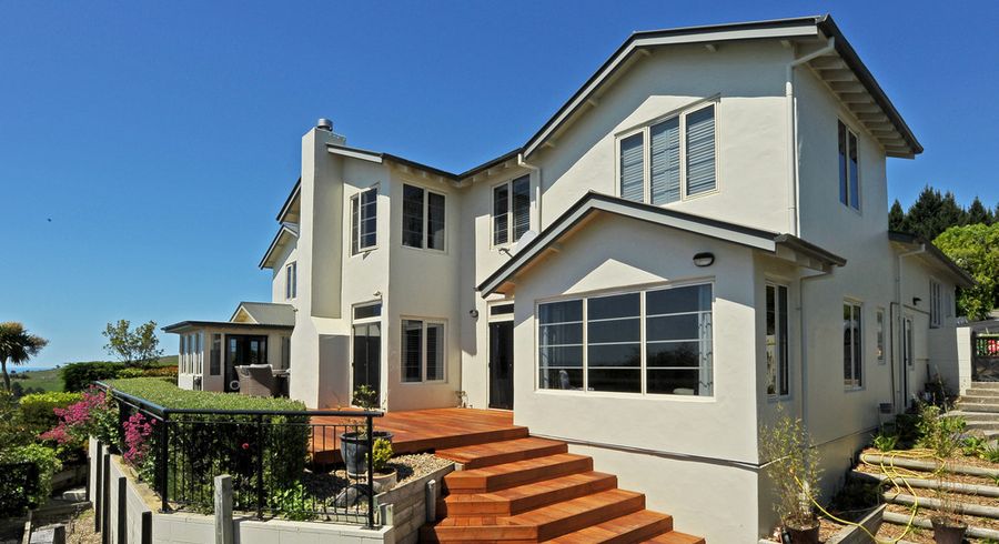 at 14 Harry Ell Drive, Cashmere, Christchurch