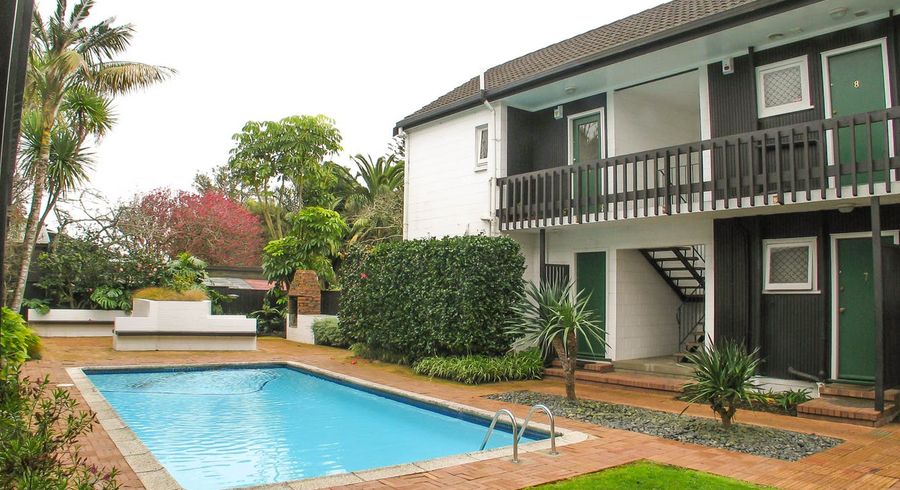  at 10/533 Manukau Road, Epsom, Auckland